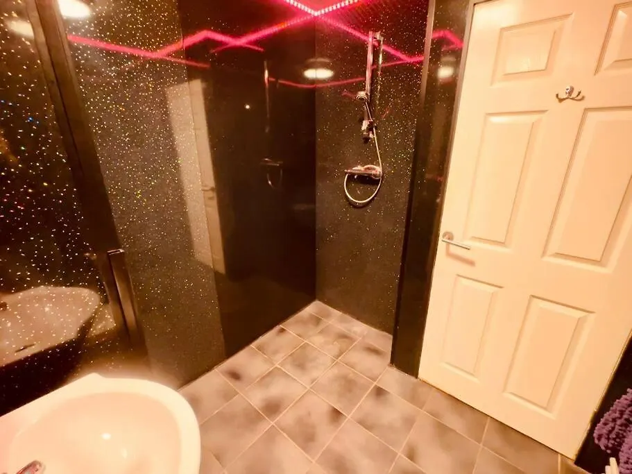Winter Gardens Large Flat 1 Apartment Blackpool